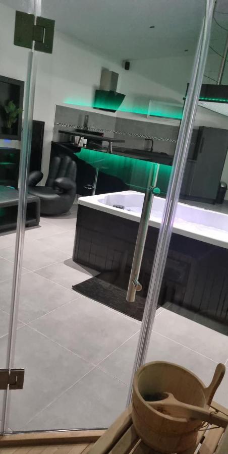 Mezza 47 Spa Precy-sur-Oise Экстерьер фото